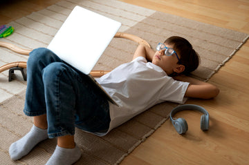 [6] The Quiet Details of His Everyday Life