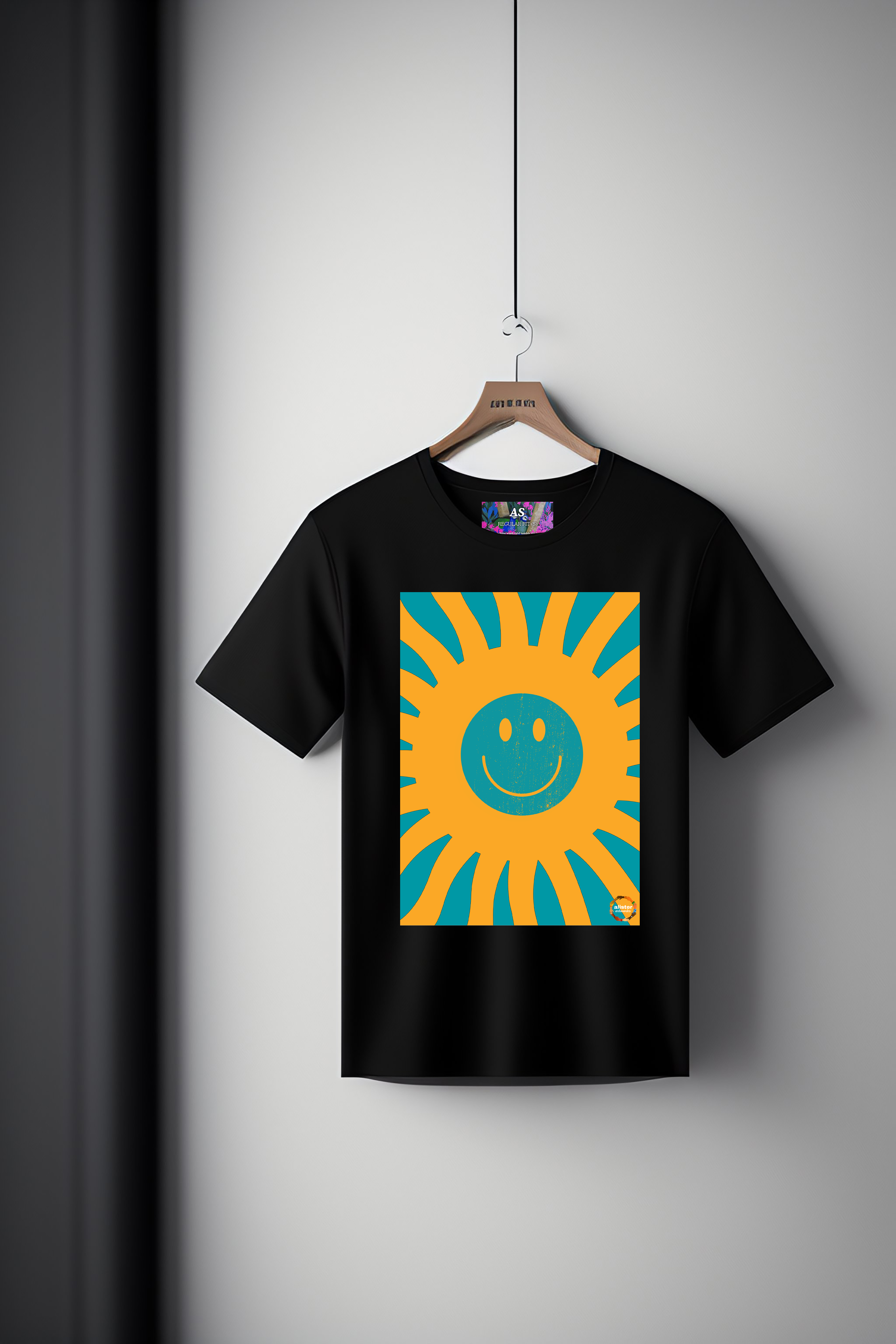 Graphic Tee: Do Sunny Smiles
