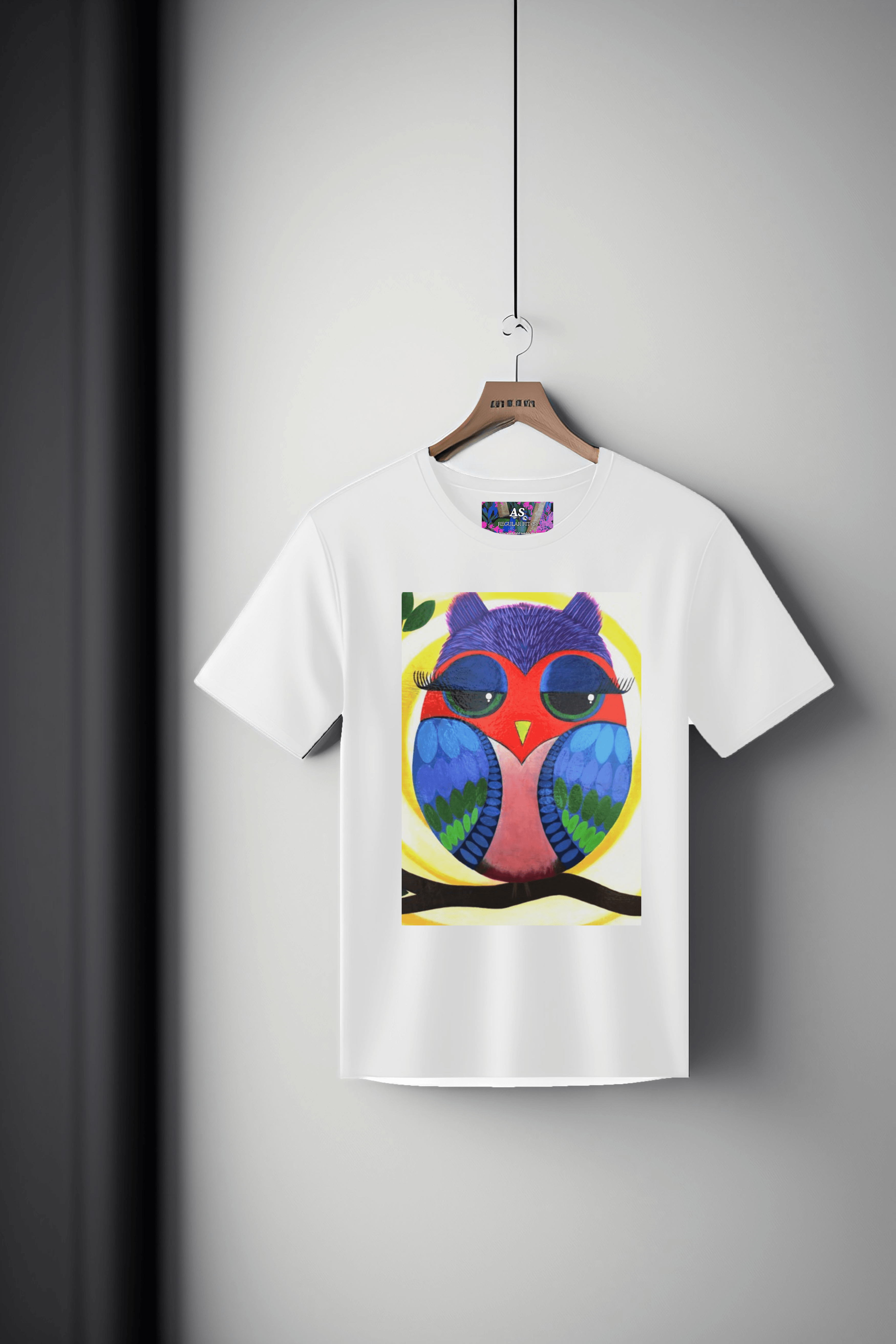 Canvas Art Tee: Colorful Hoots